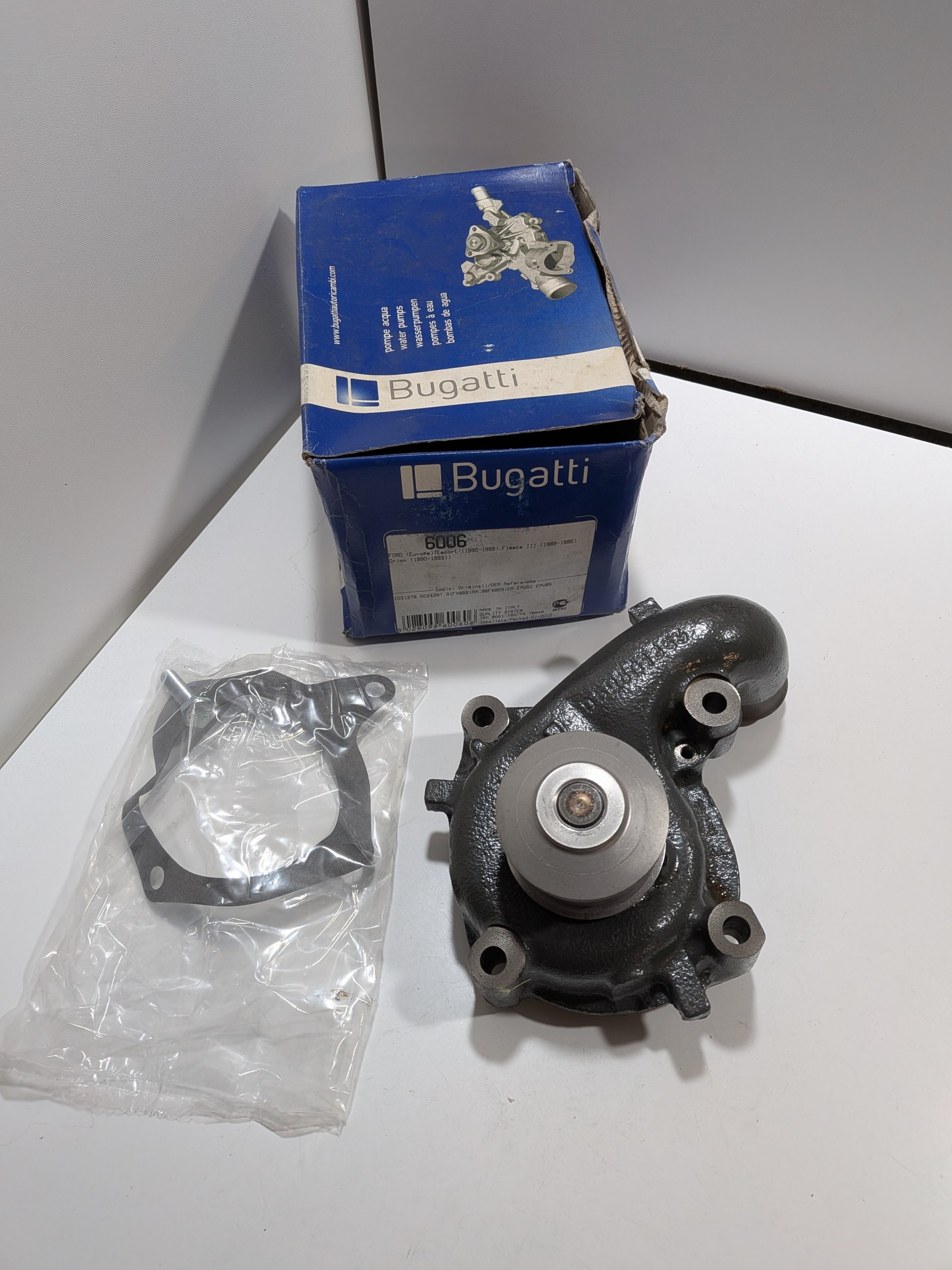 Pompe à eau Ford Escort IV V 1.1 1.3 Orion III 1.3 Fiesta III 1.0 1.3 Arrivages Auto Pieces