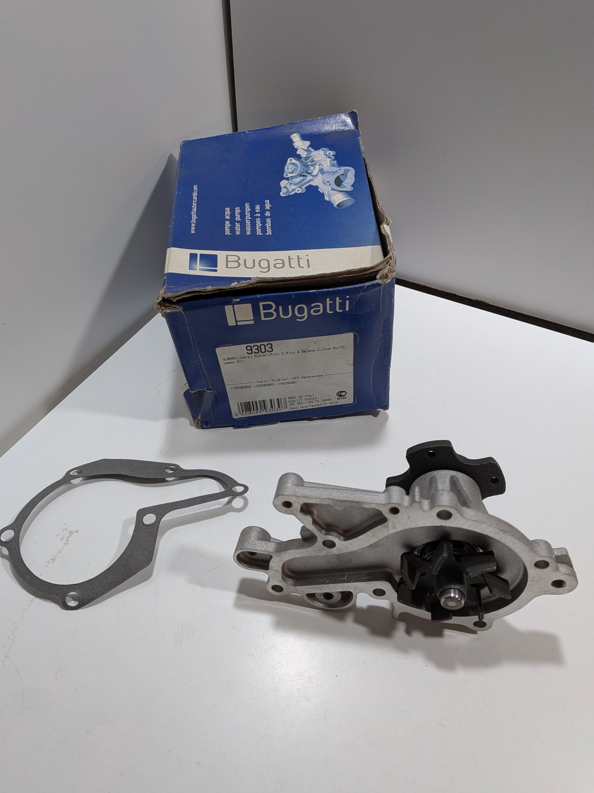 Pompe à eau Suzuki Swift I II 1.0 1.3 Wagon R+ 1.3 Baleno 1.3 Arrivages Auto Pieces