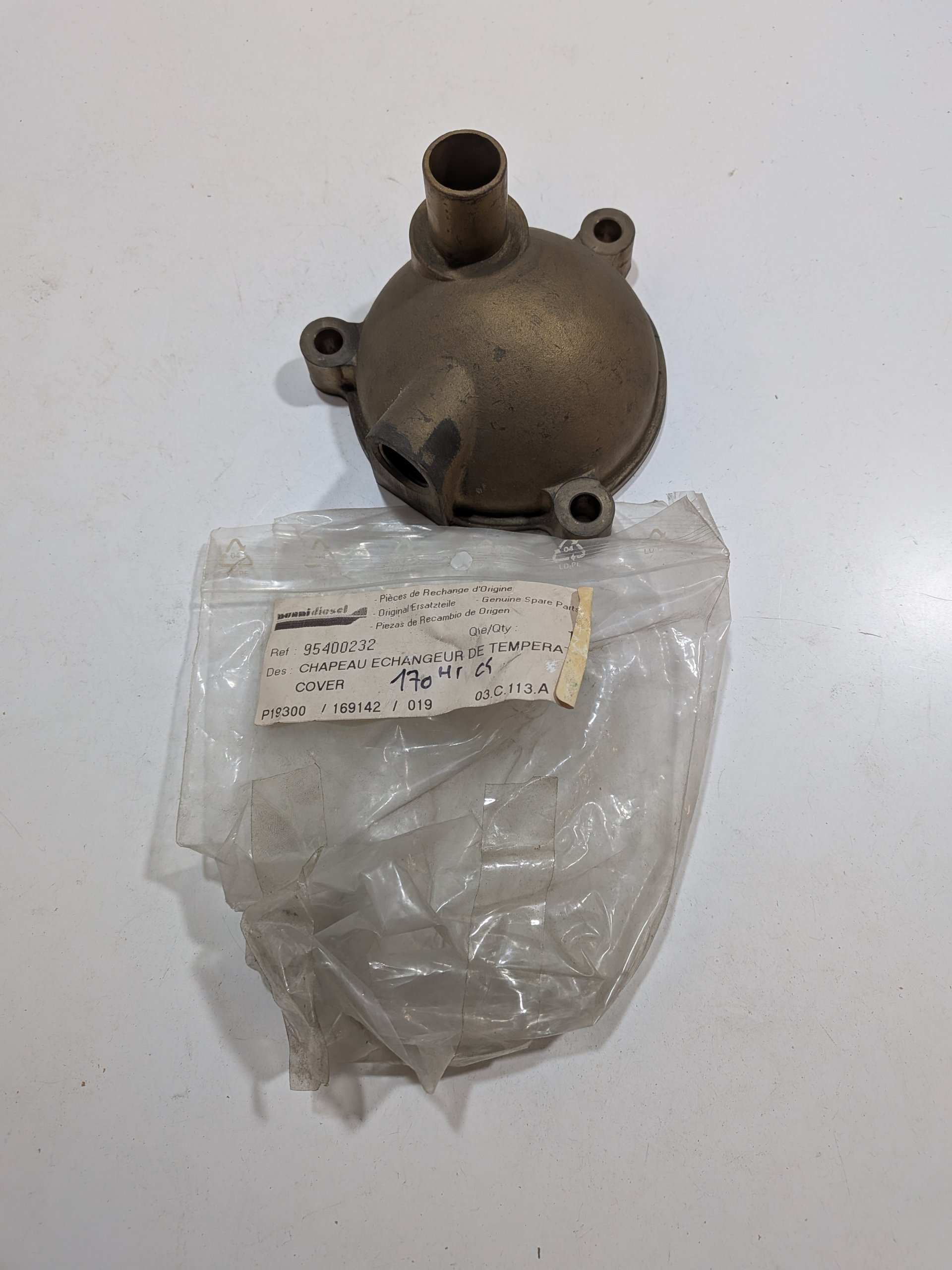 Calotte couvercle échangeur thermique Nanni Diesel 95400228 Arrivages Auto Pieces