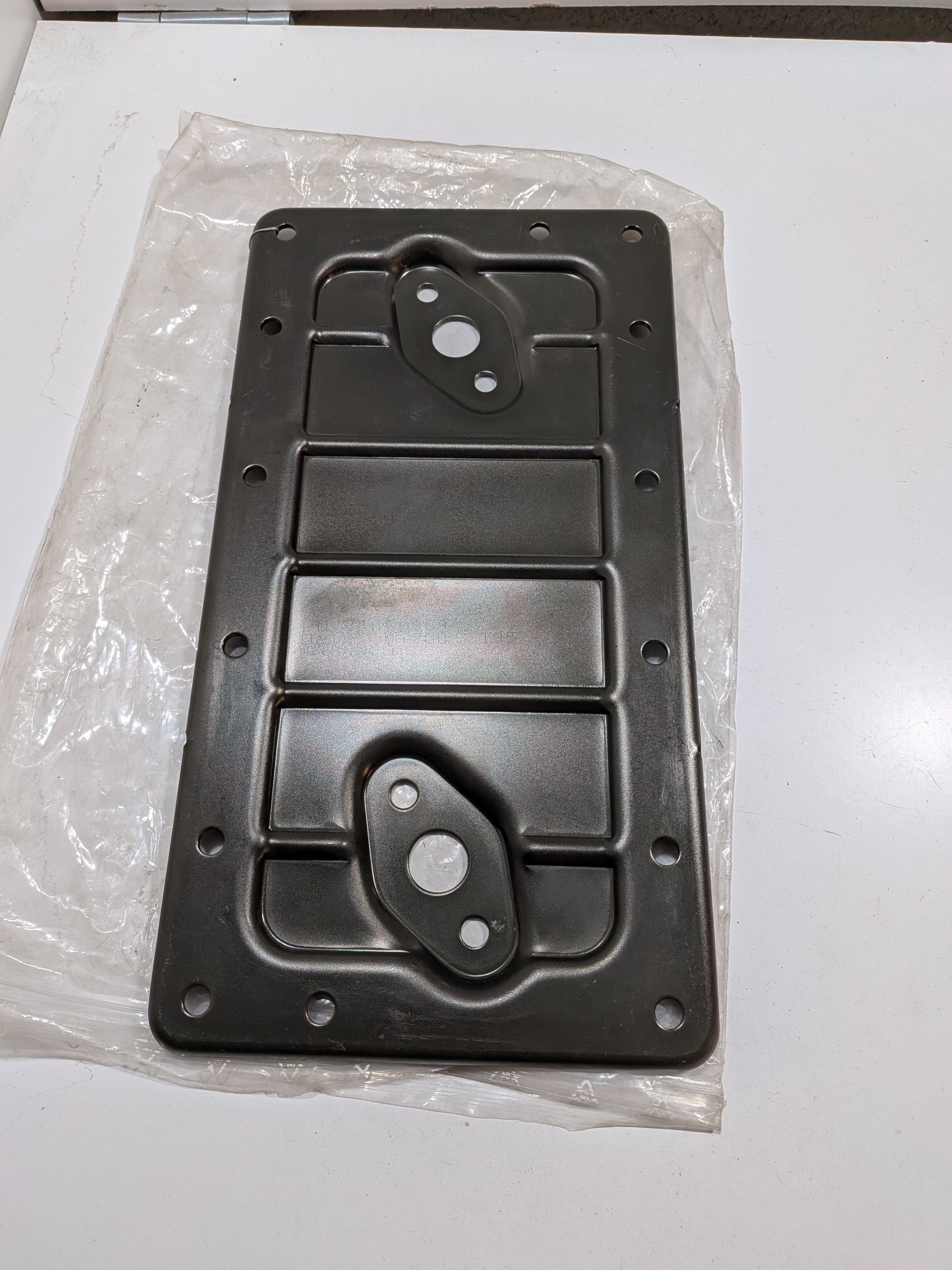 Support moteur 2.40HE, 2.45HE, 2.45ECO, 2.50HE, 2.60HE, 3.75HE Nanni Diesel Arrivages Auto Pieces