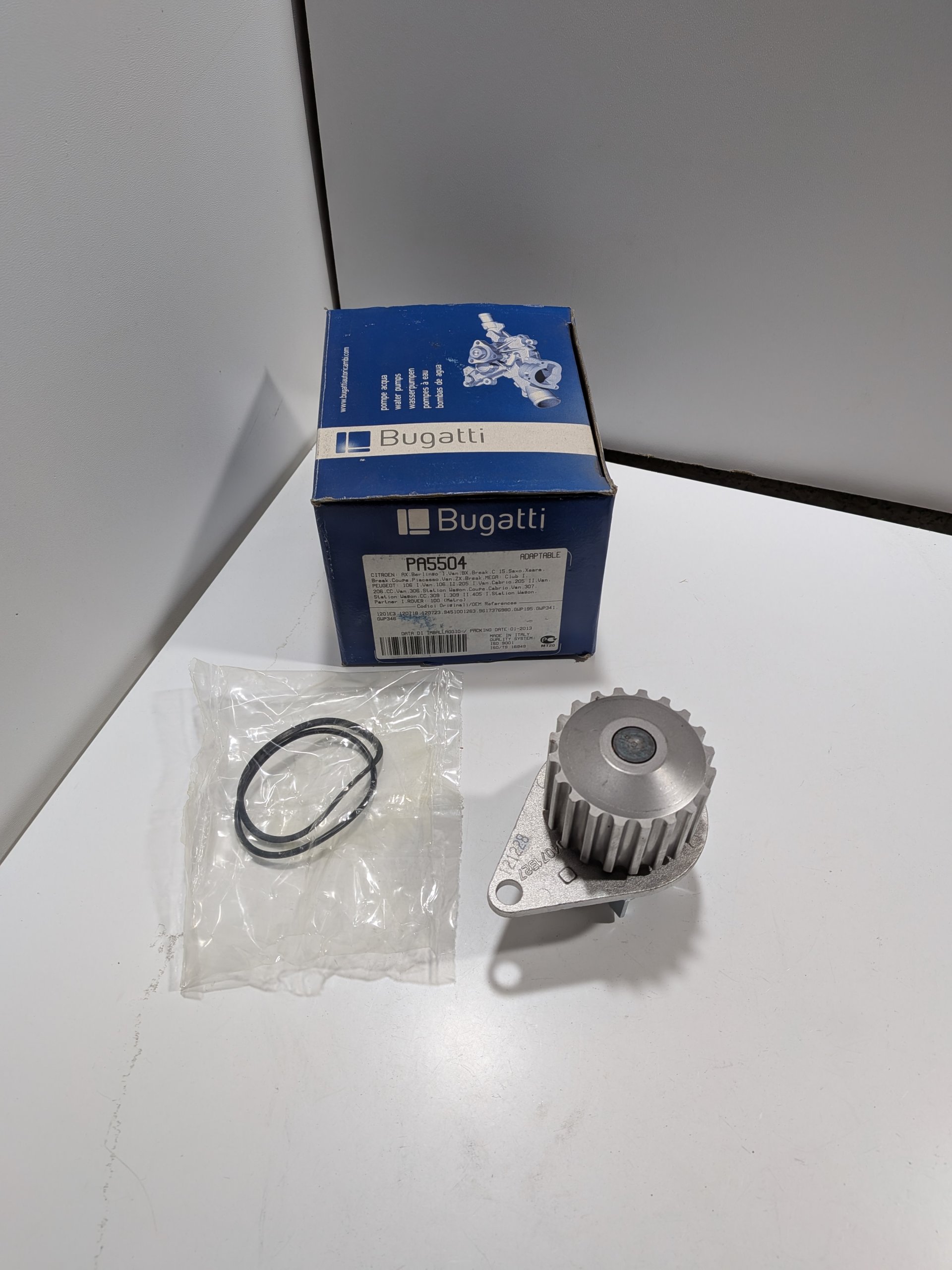 Pompe à eau Citroen BX 1.6 1.9 GTI ZX 1.6i 1.9i Evasion Xantia Xsara Berlingo I 1.8 Peugeot 205 1.6 1.9 GTI Arrivages Auto Pieces