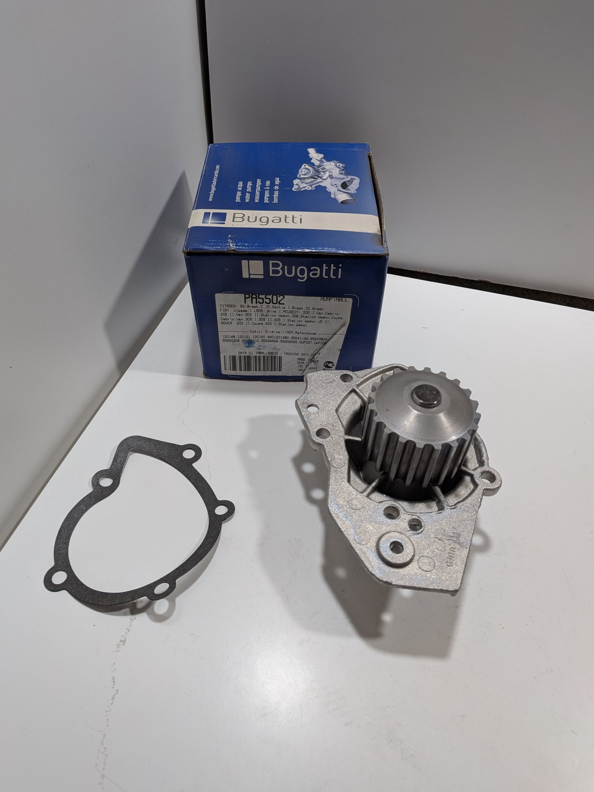 Pompe à eau Peugeot 204 1.1 1.2D 1.3D 1.4D 304 1.1 1.3 1.4D 305 I 1.3 1.5 1.5D Arrivages Auto Pieces