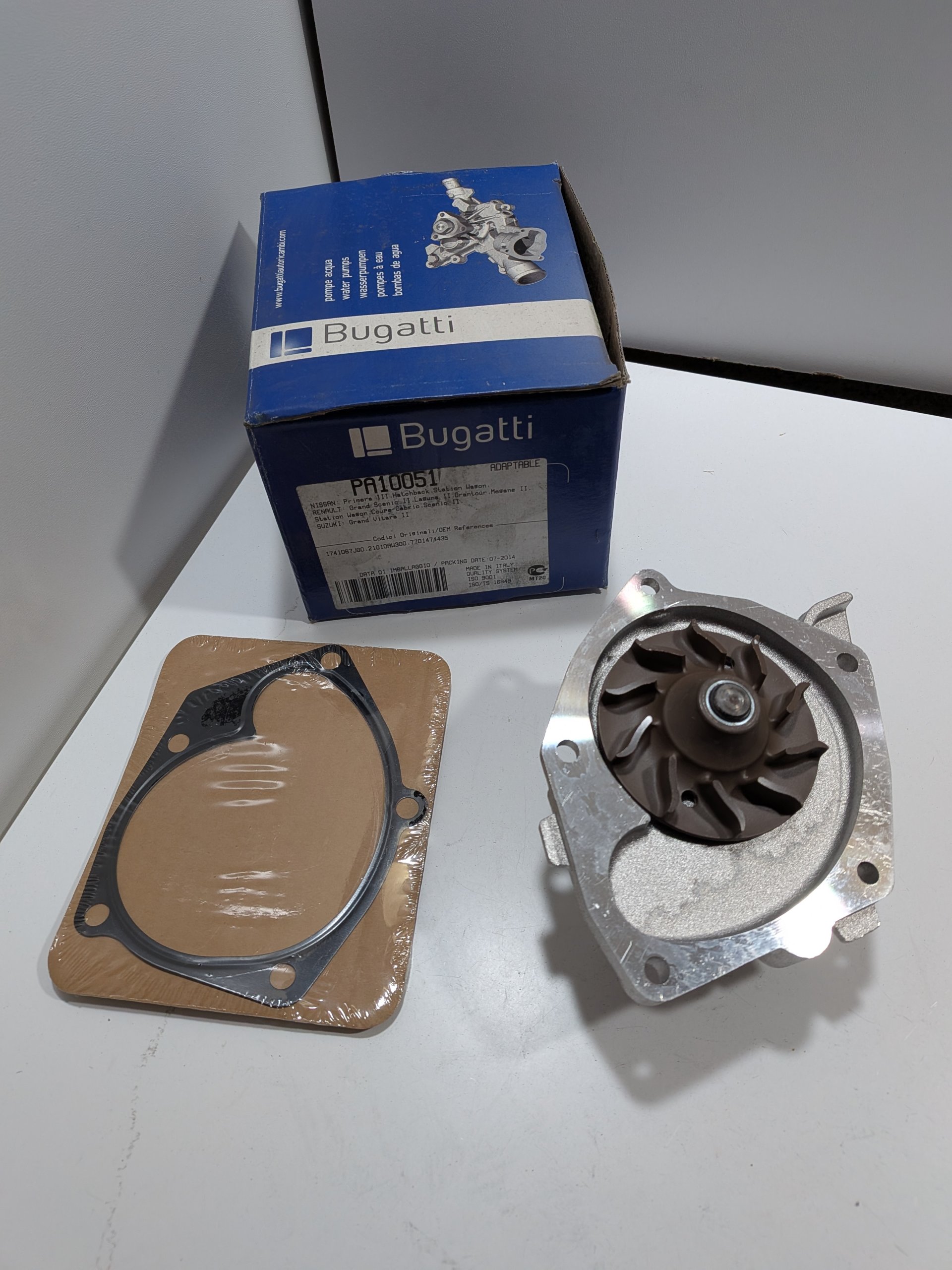 Pompe à eau Renault Mégane II Scenic II Laguna II 1.9 DCI Suzuki Vitara II 1.9 DDiS Arrivages Auto Pieces