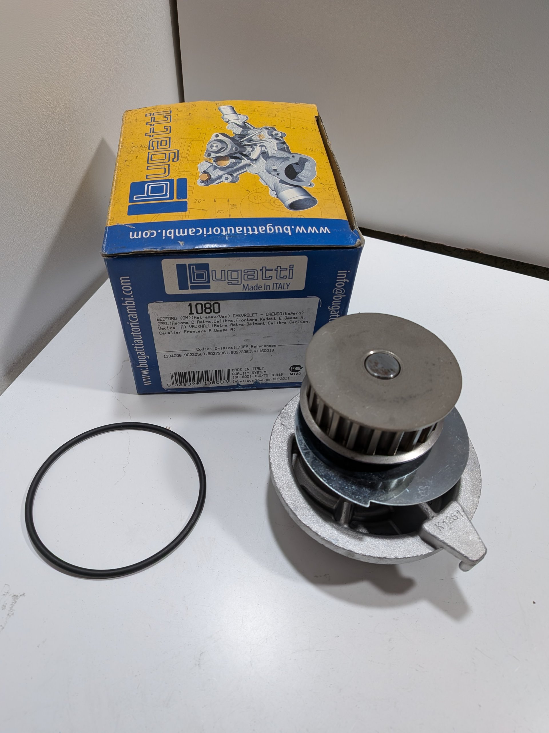 Pompe à eau Opel Corsa A 1.5 D TD Corsa B 1.7 D Vectra A 1.7 TD Astra F 1.7 TD TDS Arrivages Auto Pieces