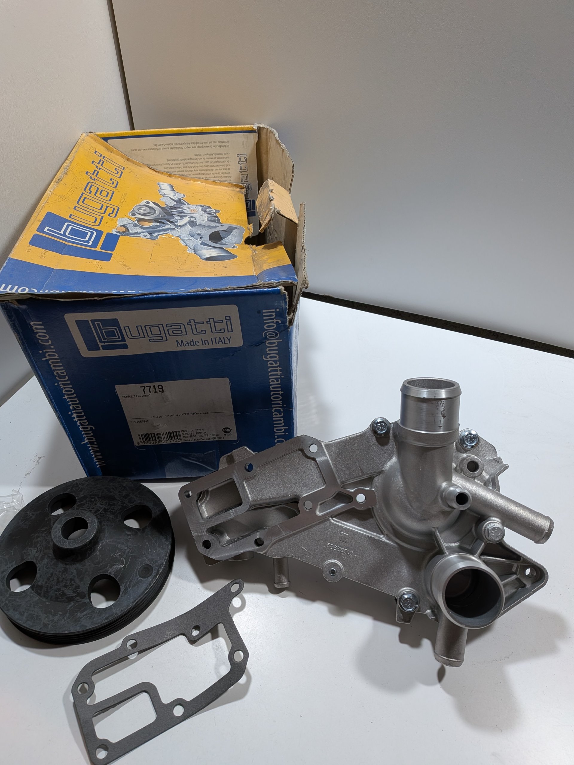 Pompe à eau Renault twingo I Courroie 4PK 77 01 467 642 Neuf Arrivages Auto Pieces