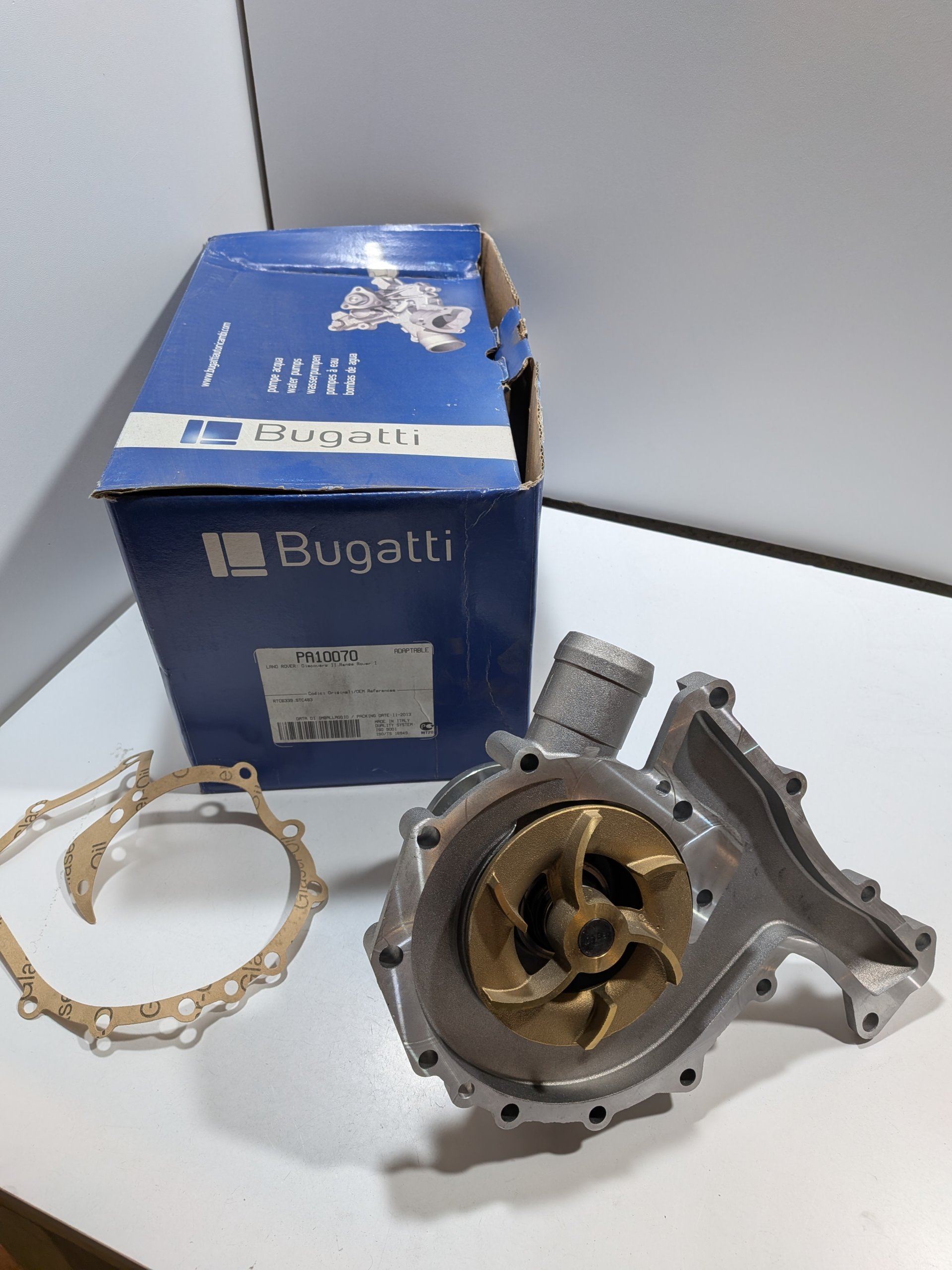 Pompe à eau Land rover Discovery I 3.5 4.0 Range Rover I 3.5 3.9 Neuf Bugatti Arrivages Auto Pieces