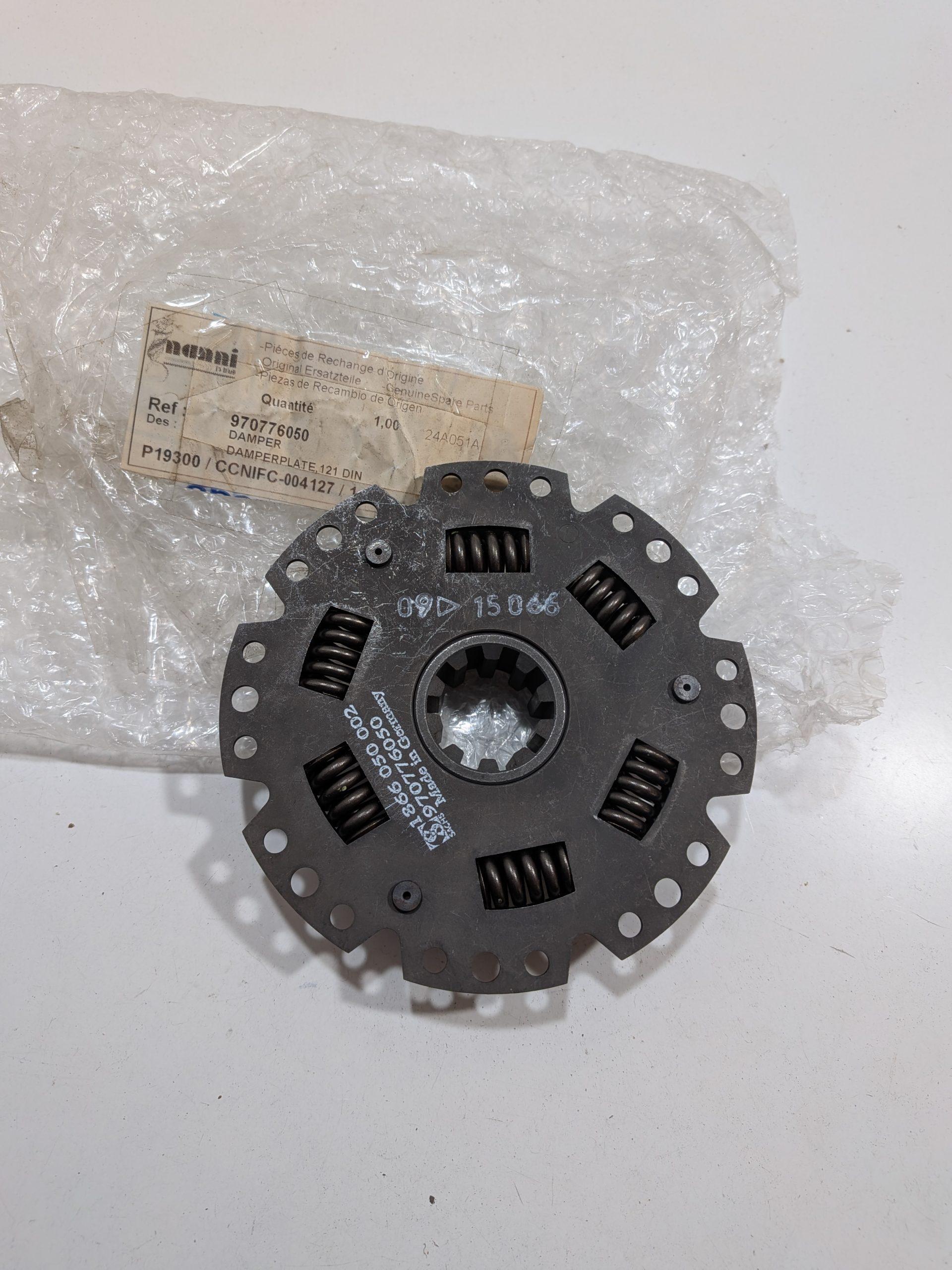 Axe pompe à eau Nanni Diesel 970303671 4.110HE Arrivages Auto Pieces