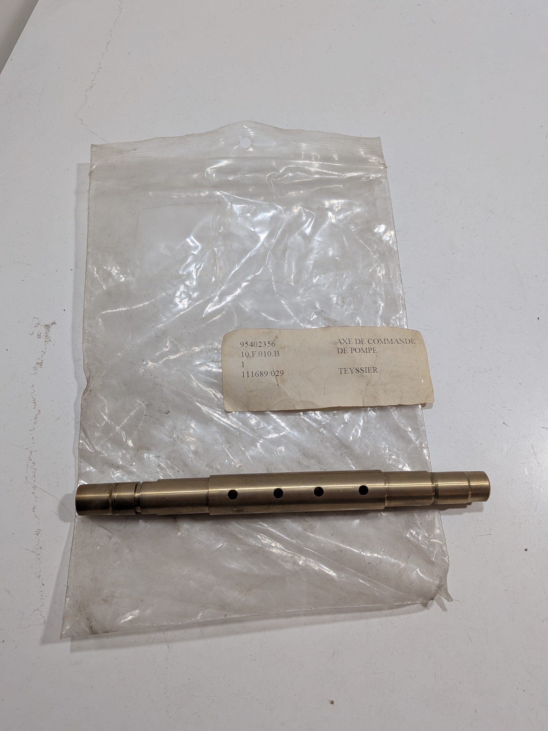Douille injecteur Nanni diesel 95402271 Arrivages Auto Pieces