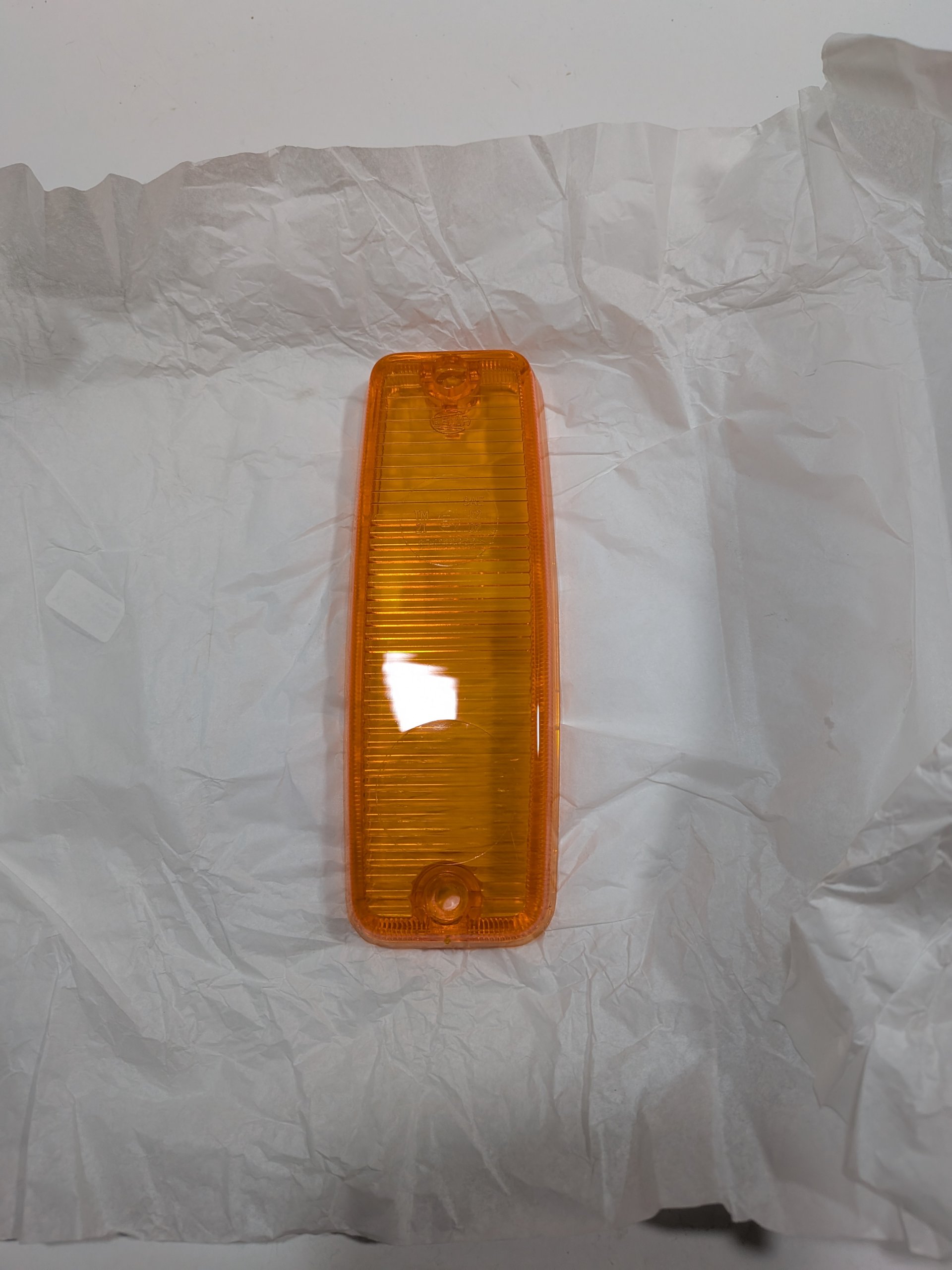 Cabochon clignotant Mercedes NG Poids lourd Neuf Hella Arrivages Auto Pieces