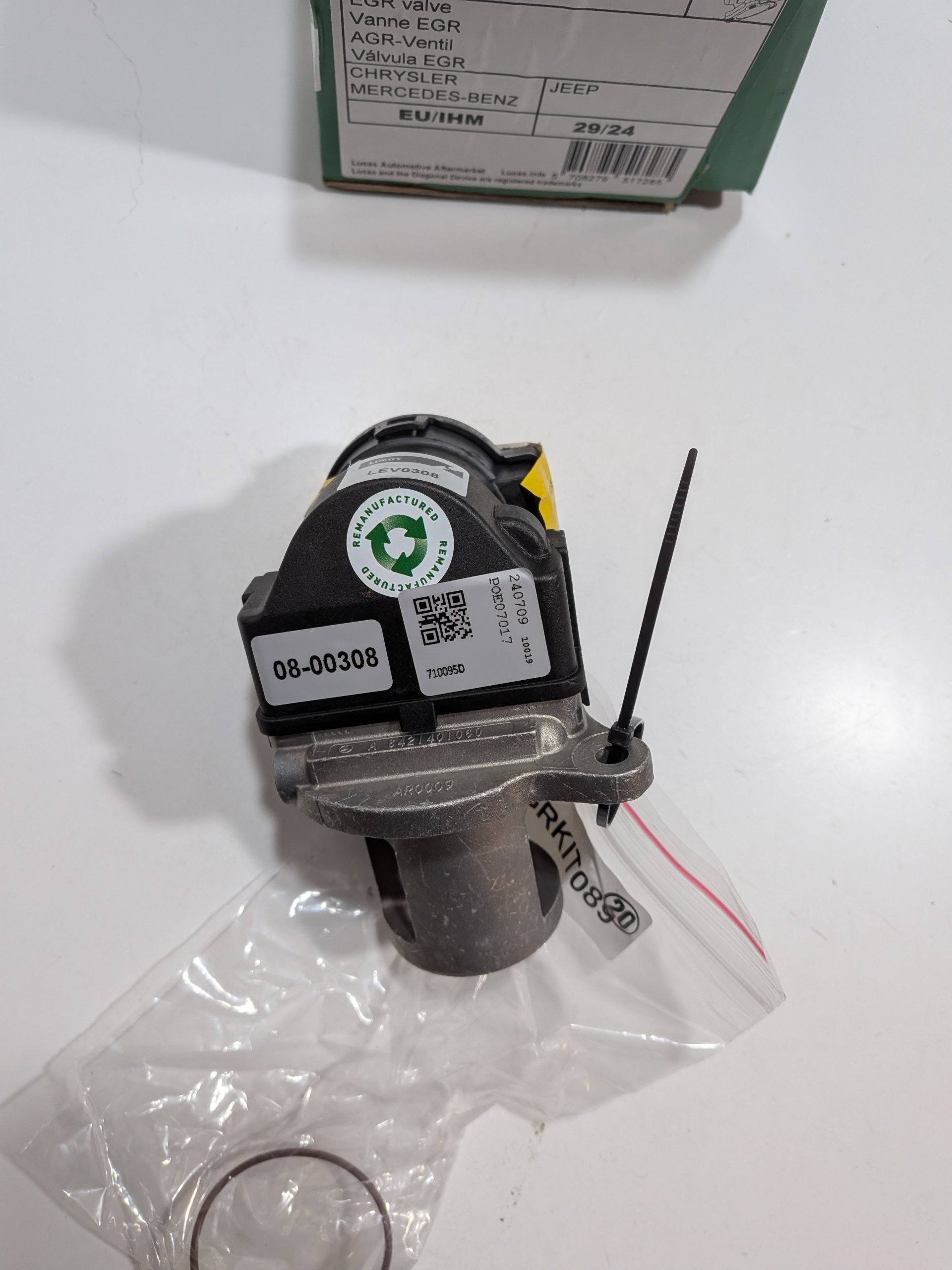 Vanne EGR Mercedes W212 W204 W164  W221 300 CDI 350 CDI Arrivages Auto Pieces