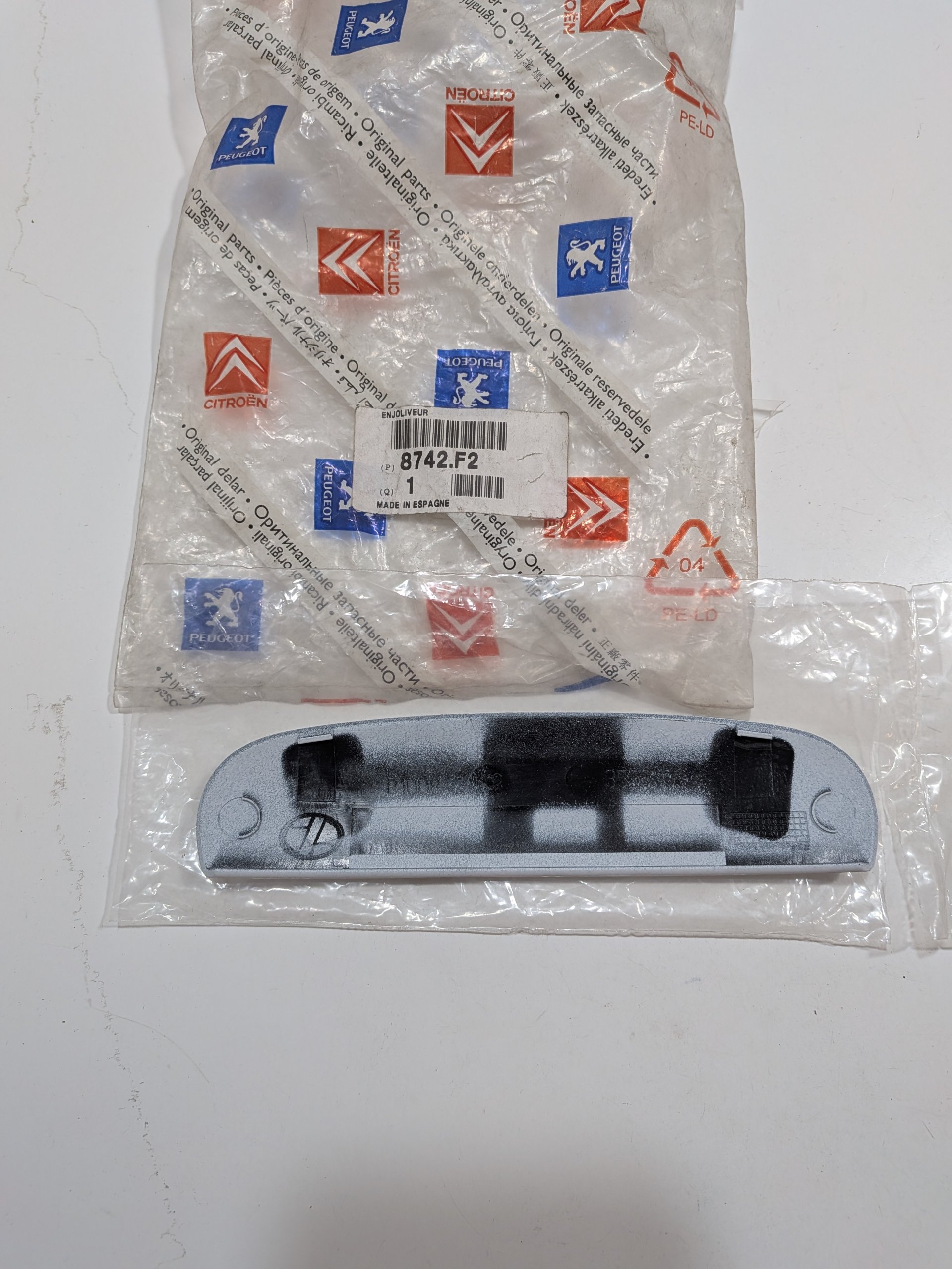 Enjoliveur poignée coffre à peindre Peugeot 307 3/5 portes Neuf OEM Arrivages Auto Pieces