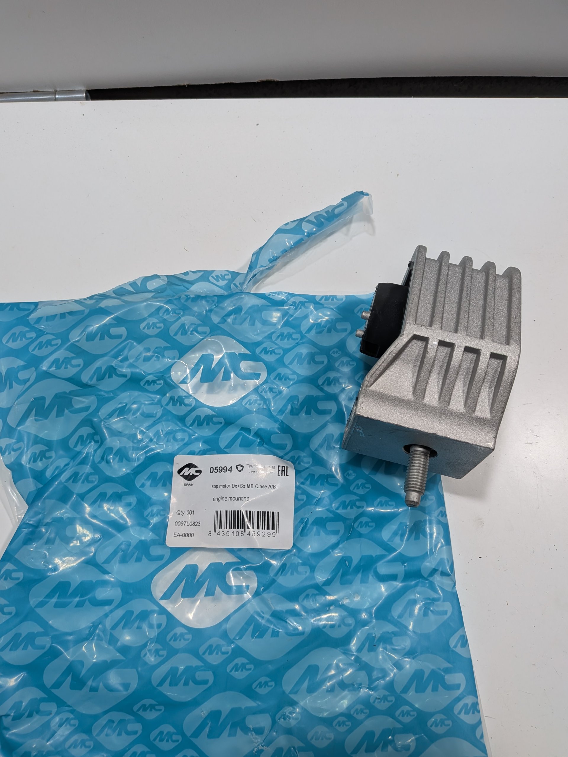 G (51) Support moteur Mercedes Classe A W169 160cdi 180cdi 200cdi Classe B W245 180cdi 200cdi Arrivages Auto Pieces