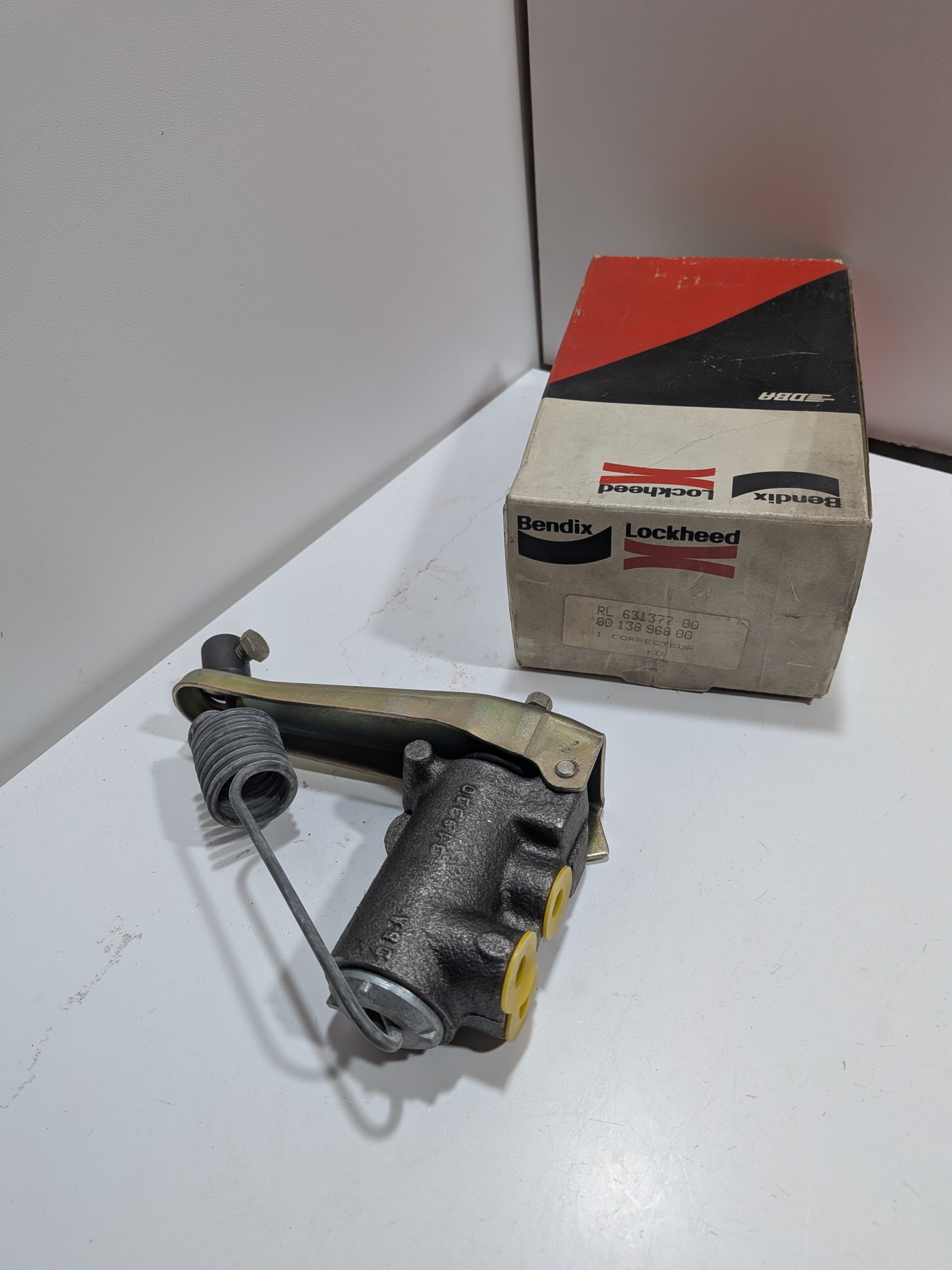 Répartiteur freinage Talbot 1307 1.3 1308 1.4 Solara 1.3 1.6 Simca 1100 0.9 1.1 1.3 Neuf Bendix 311377B Arrivages Auto Pieces