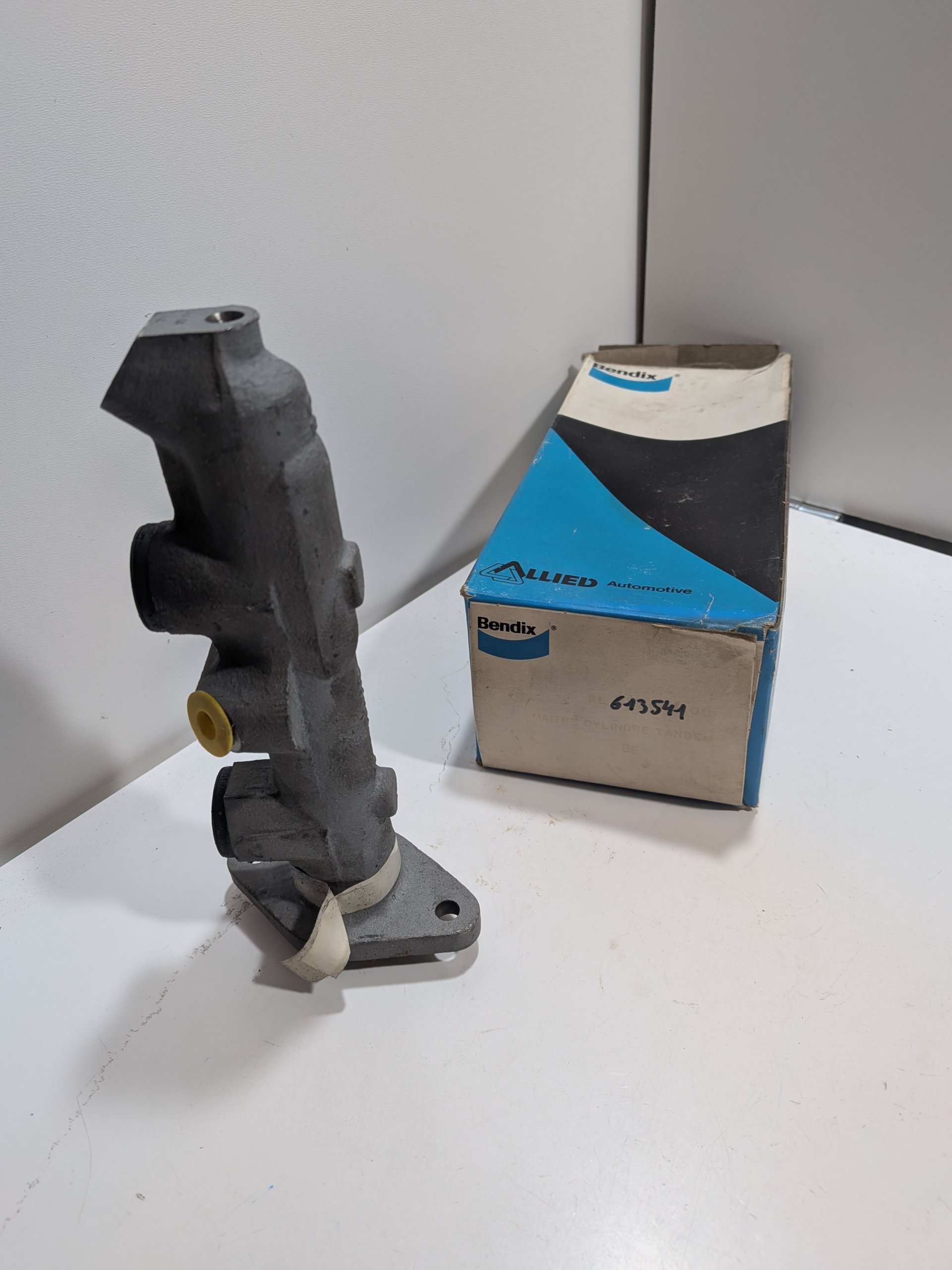Maitre cylindre Peugeot 104 Talbot Samba bendix 613541 neuf NOS Arrivages Auto Pieces