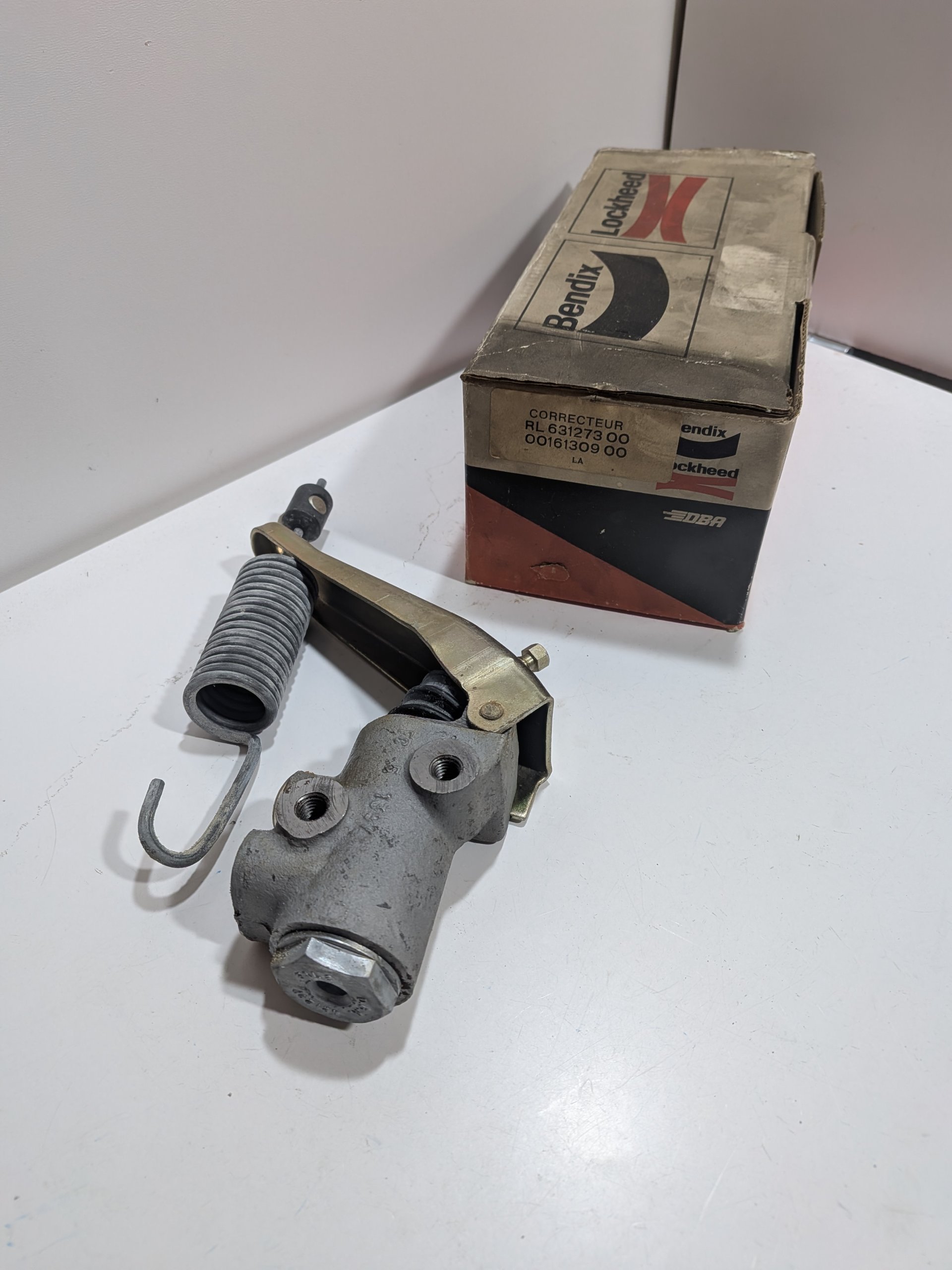 Répartiteur freinage Talbot 160 160GT 180 1609 Neuf bendix 311273B NOS Arrivages Auto Pieces