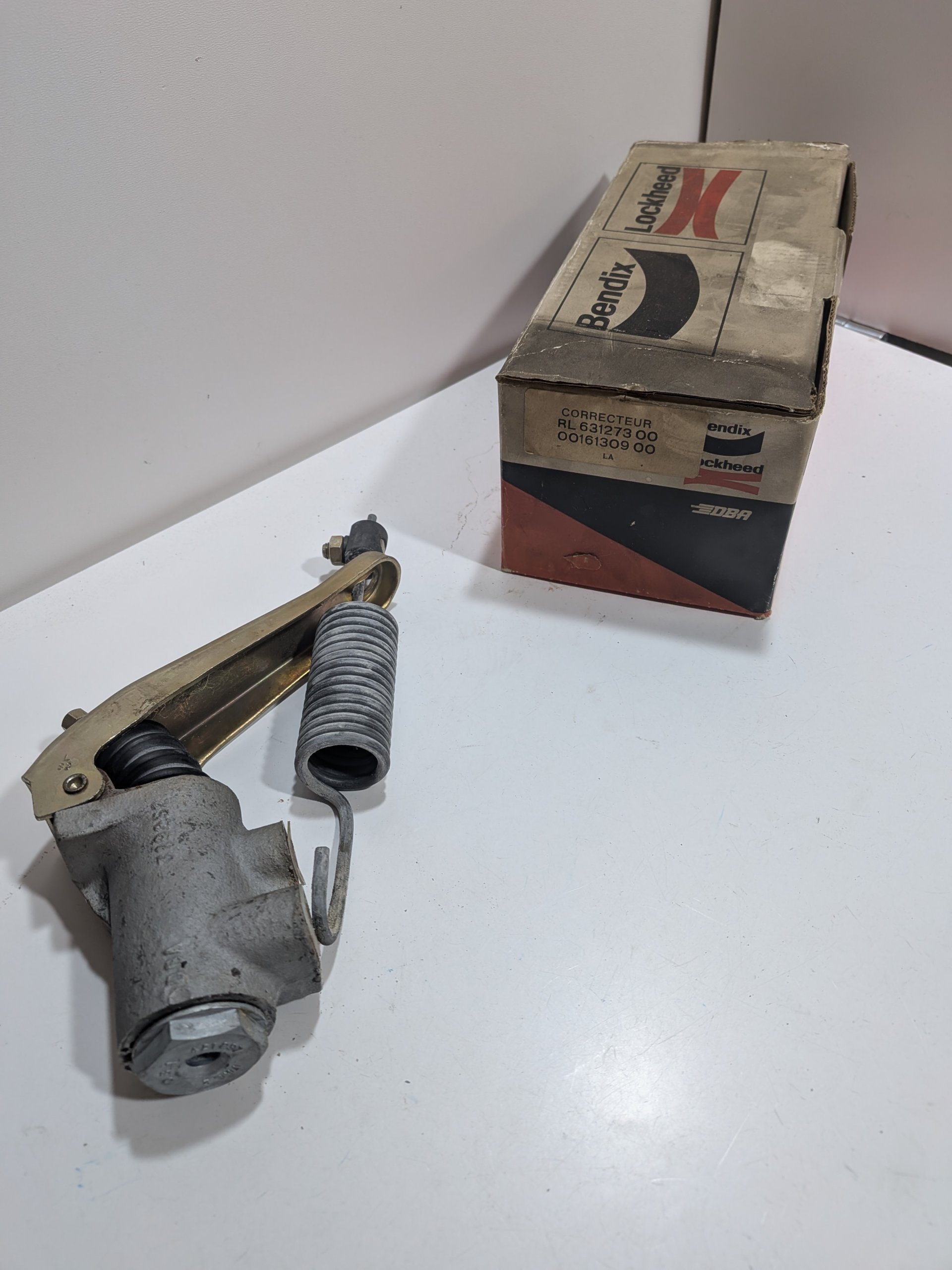 Répartiteur freinage Talbot 160 160GT 180 1609 Neuf bendix 311273B NOS Arrivages Auto Pieces