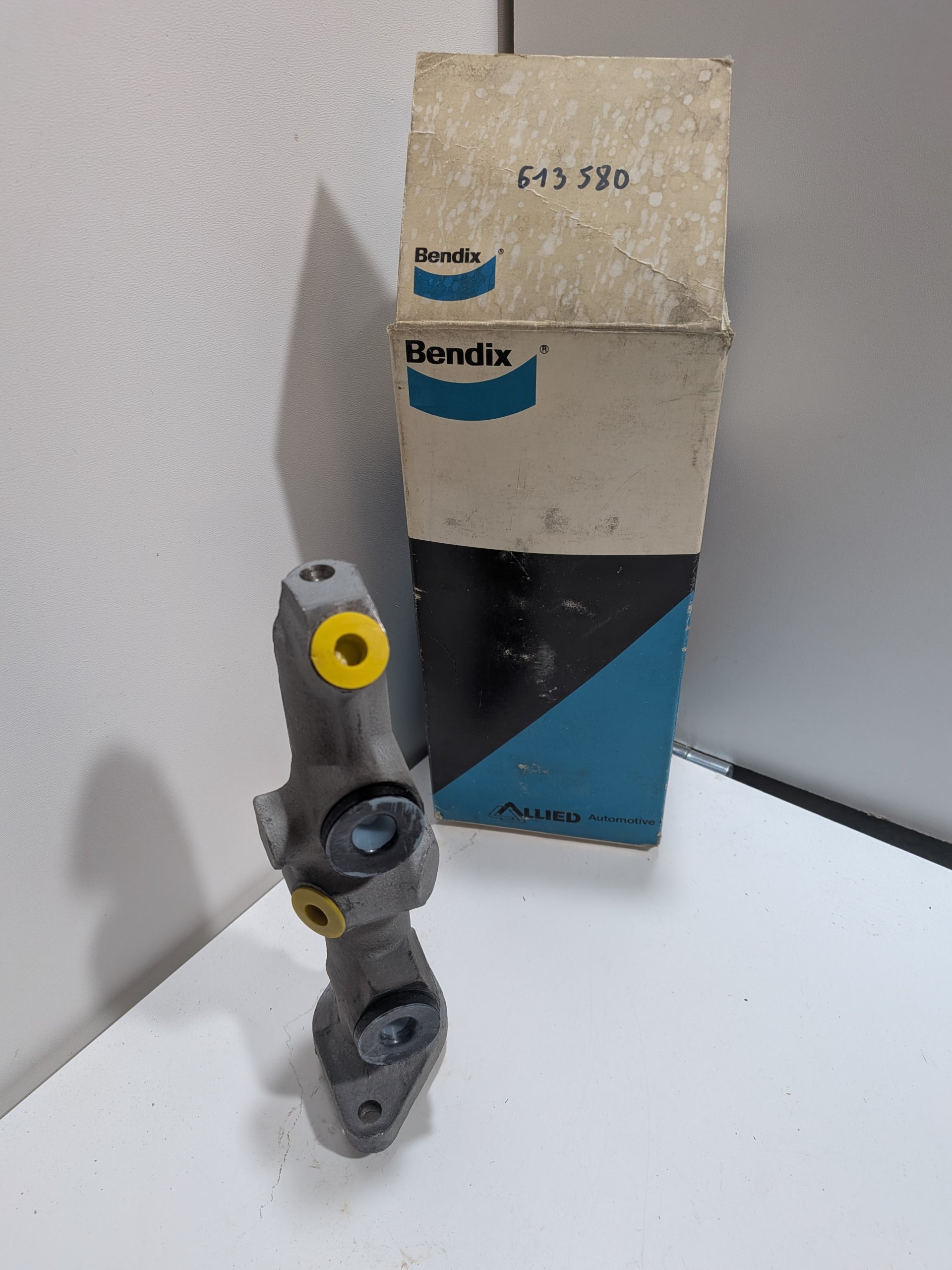Maitre cylindre CITROEN C15 Visa bendix 613580 95494208 neuf NOS Arrivages Auto Pieces