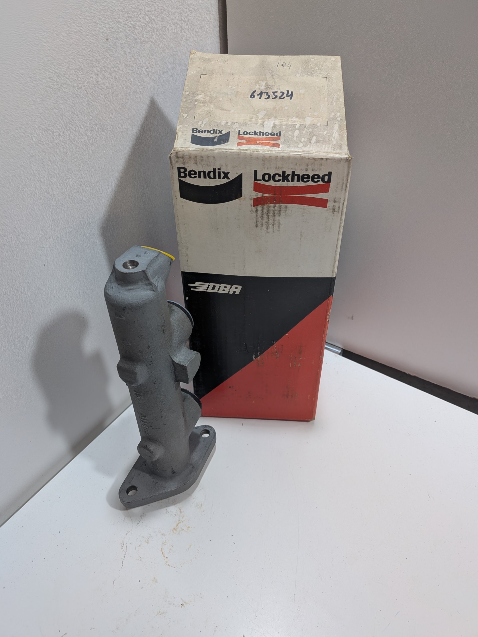Maitre cylindre Peugeot 104 Coupé 1.1 1.4 bendix neuf 131524b 613524 NOS Arrivages Auto Pieces
