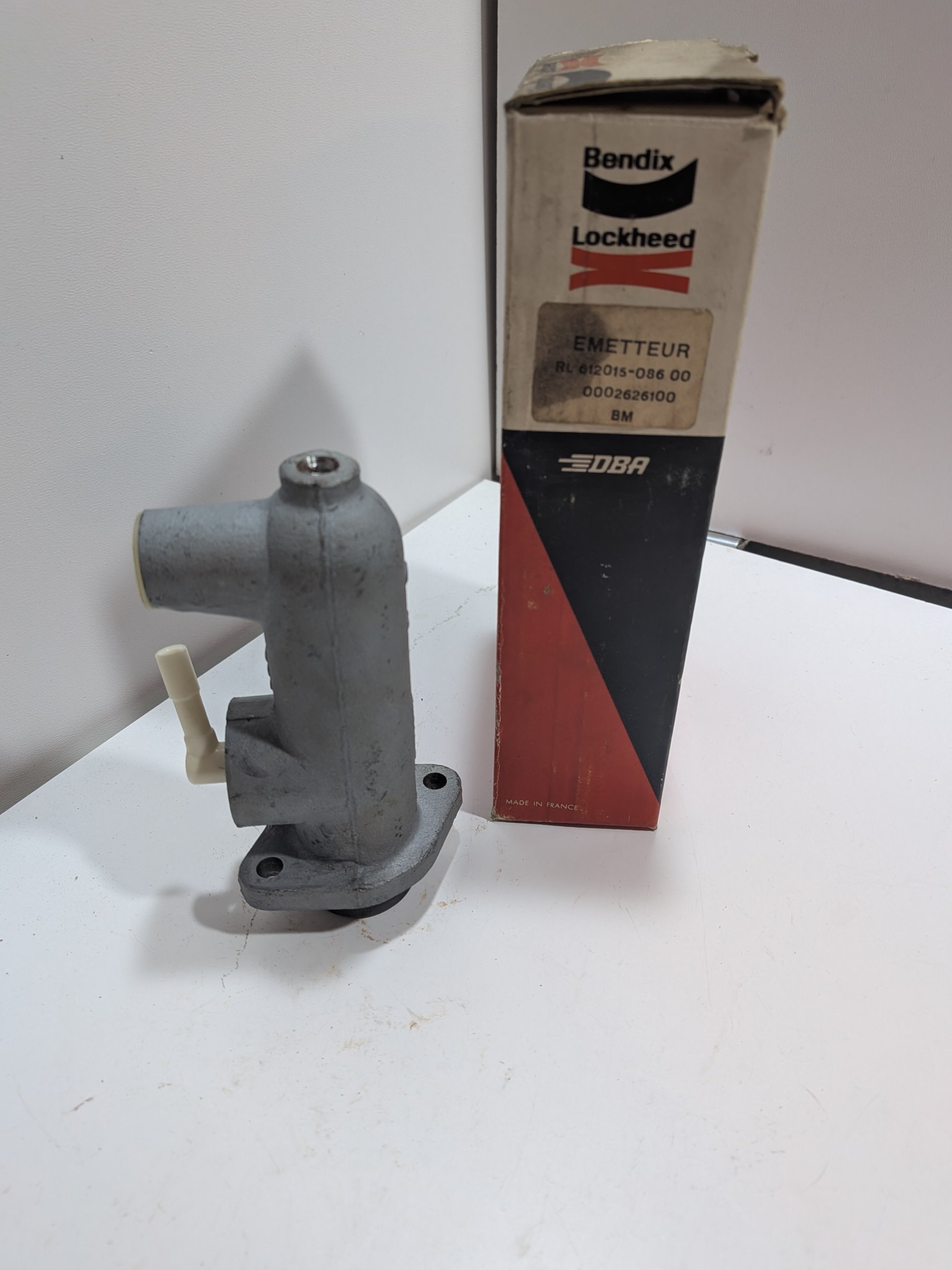 Émetteur embrayage simca 1300 1500 1301 1501 bendix 612015 neuf Arrivages Auto Pieces
