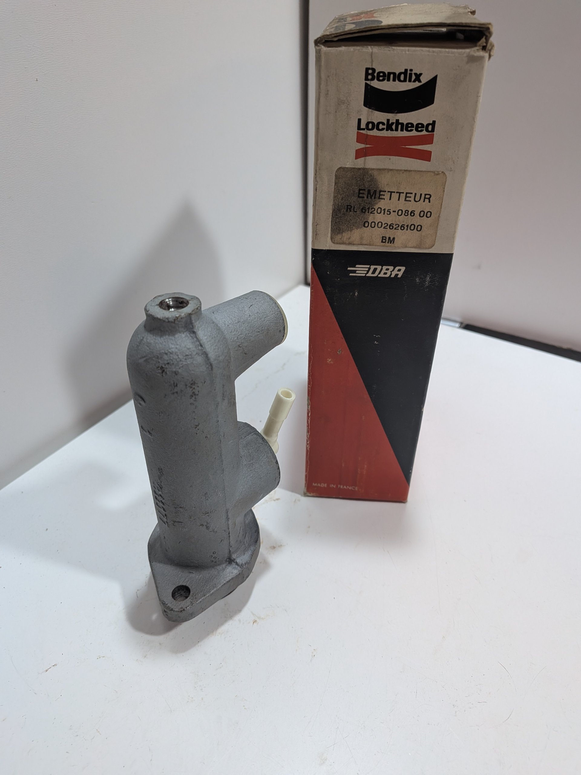 Émetteur embrayage simca 1300 1500 1301 1501 bendix 612015 neuf Arrivages Auto Pieces
