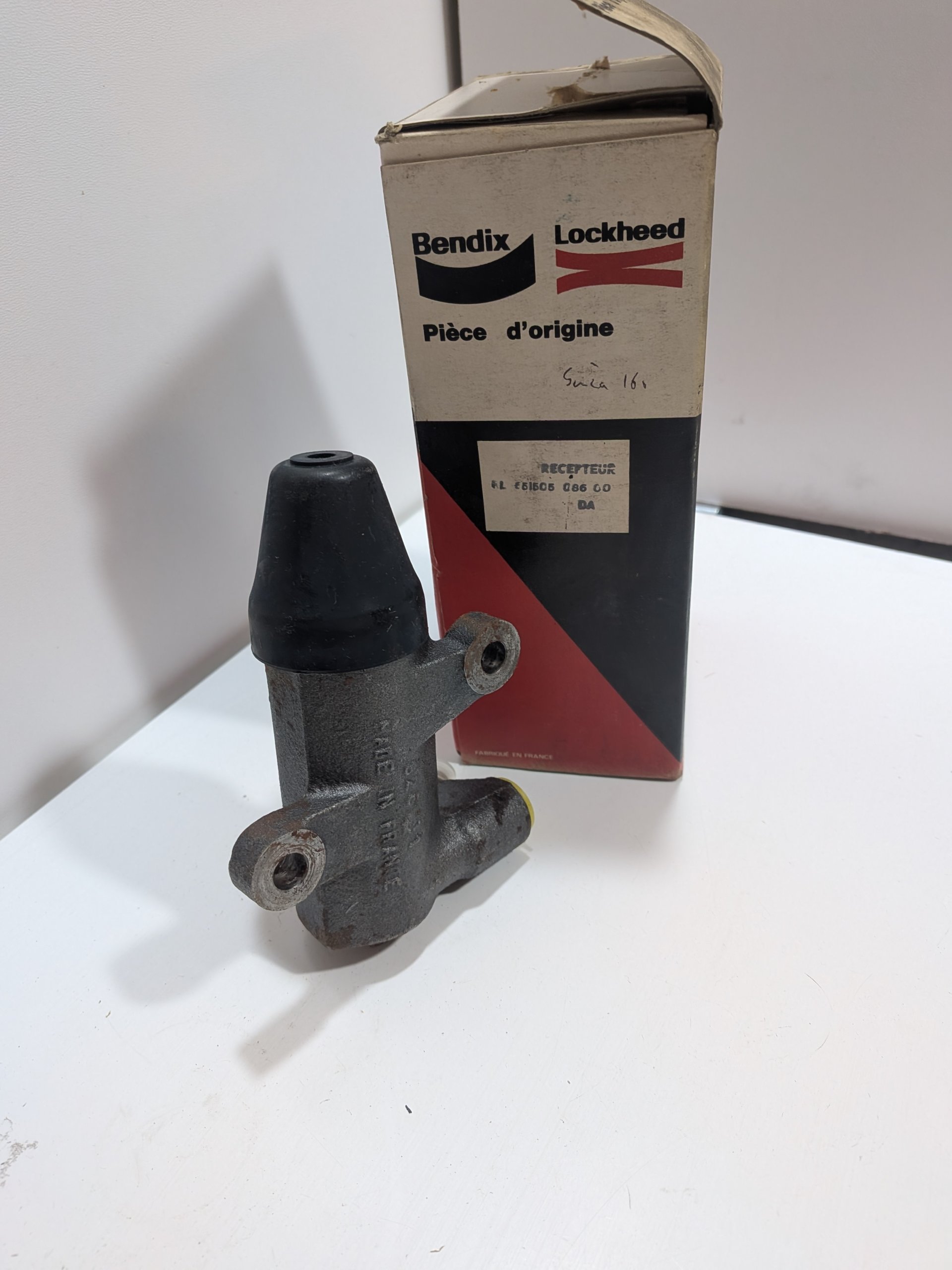 Cylindre récepteur embrayage SIMCA 1609 1610 CHRYSLER 160 180 Neuf 651505 NOS Arrivages Auto Pieces