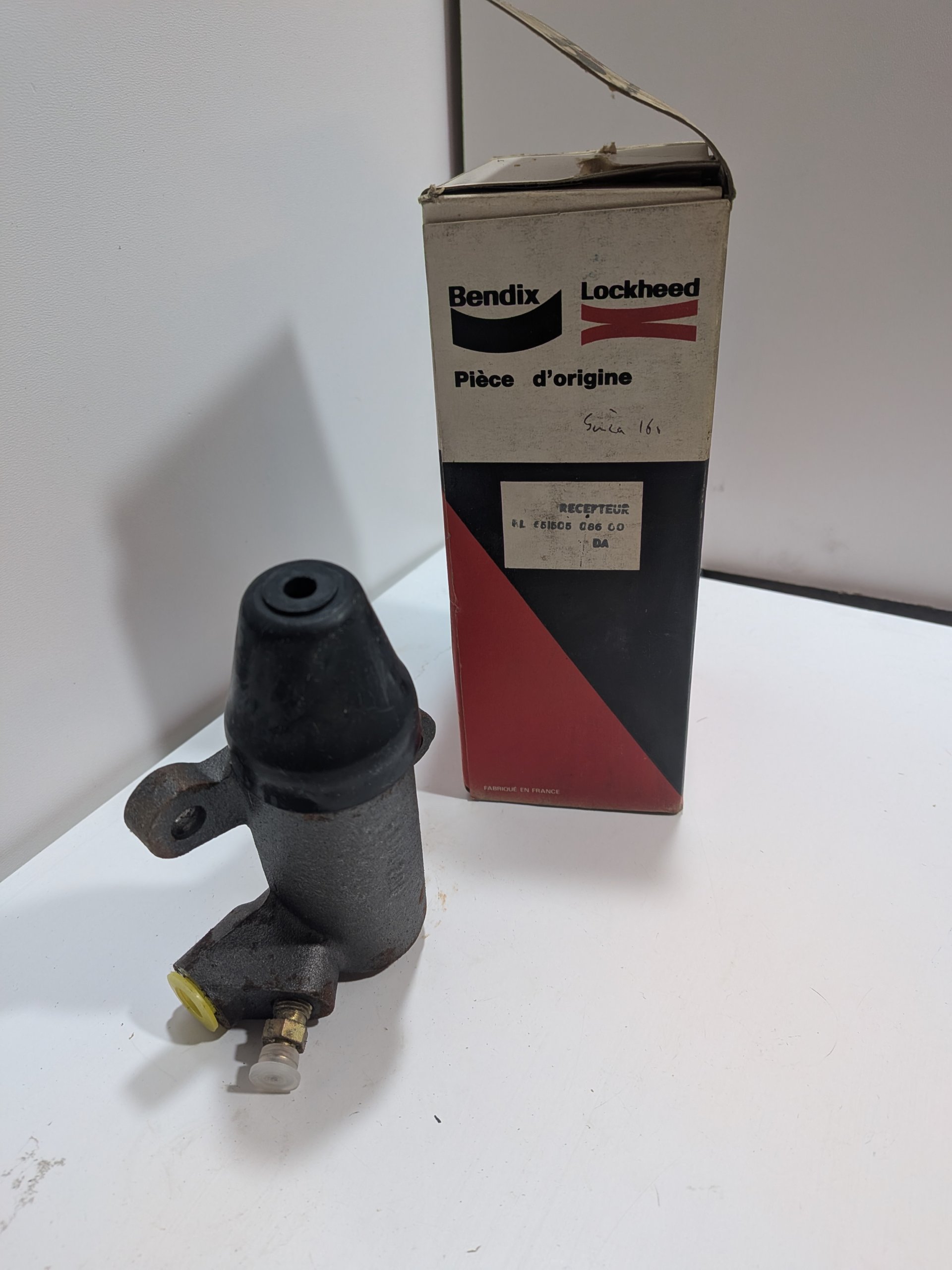 Cylindre récepteur embrayage SIMCA 1609 1610 CHRYSLER 160 180 Neuf 651505 NOS Arrivages Auto Pieces