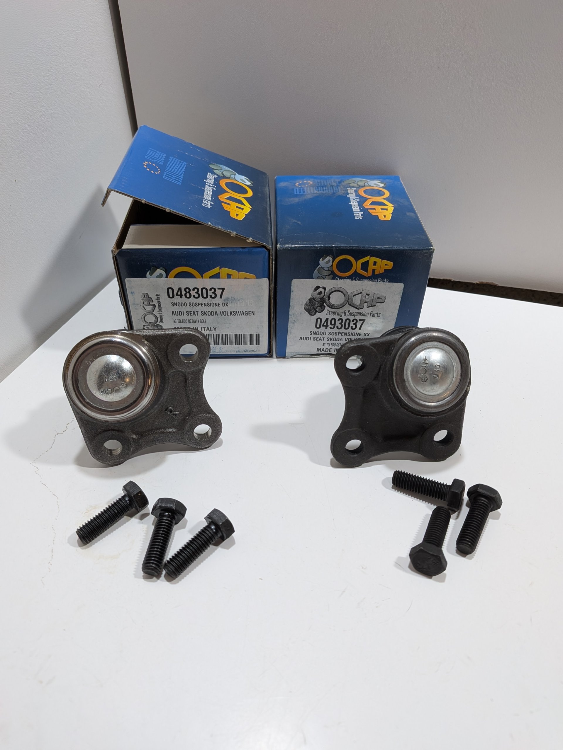 x2 Rotules suspension inférieures Audi A3 8L VW Bora I Golf IV New Beetle Seat Leon Arrivages Auto Pieces
