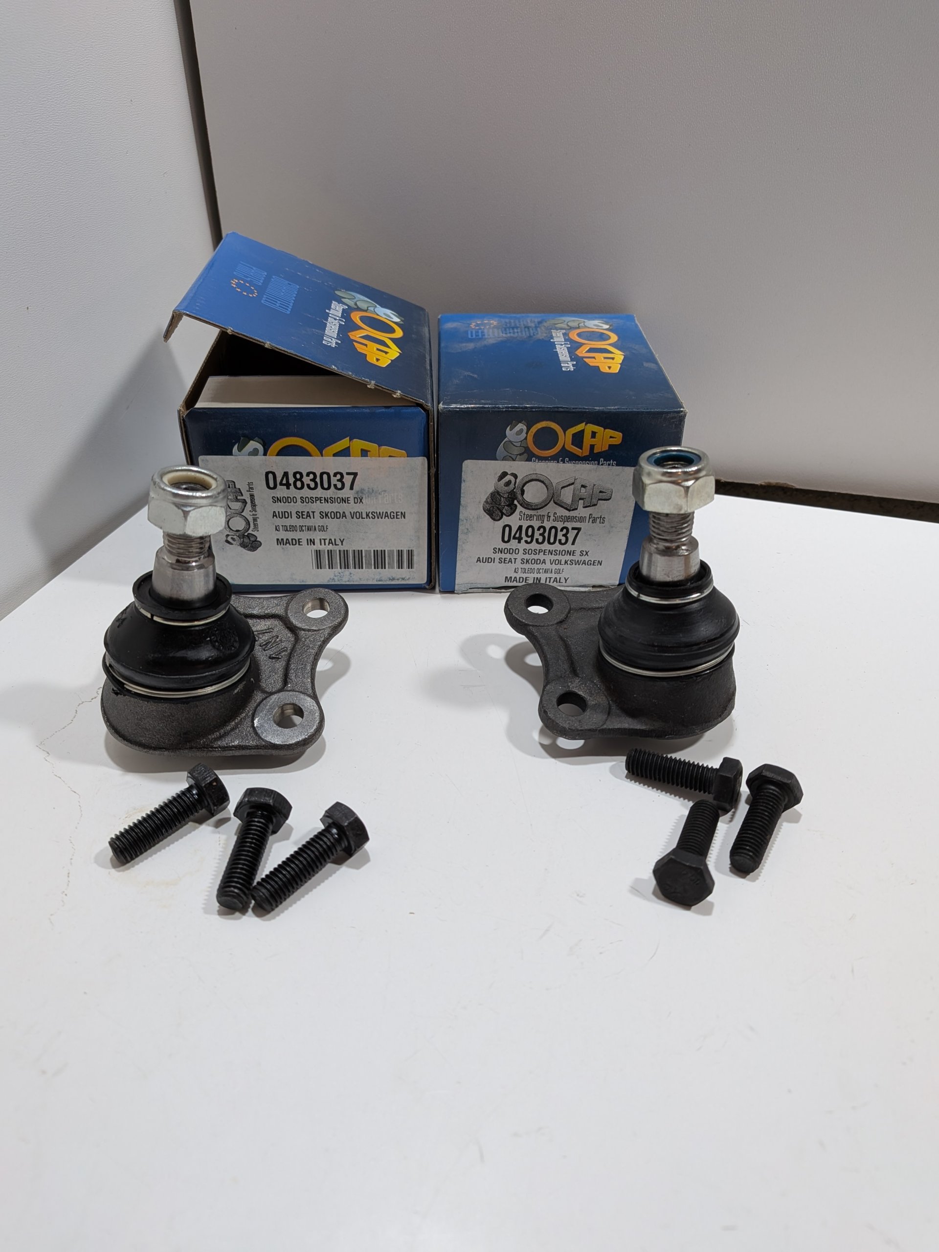 x2 Rotules suspension inférieures Audi A3 8L VW Bora I Golf IV New Beetle Seat Leon Arrivages Auto Pieces